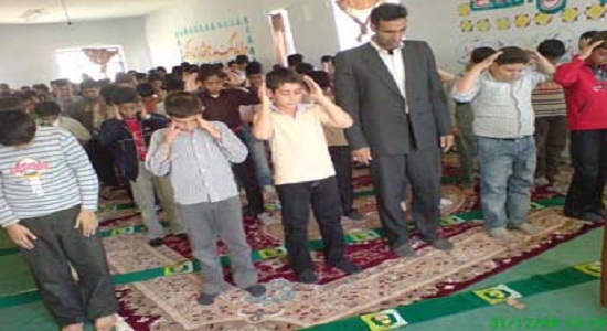 ده راهکار جذب کودکان و نوجوانان به نماز