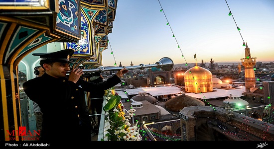 شعر؛ نقاره می‌زند طوس