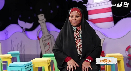 با انقلاب اسلامی مسلمان شدم (گپ وگفت نوجوانان با خانم مرضیه هاشمی خبرنگار بازداشت شده در  آمریکا)