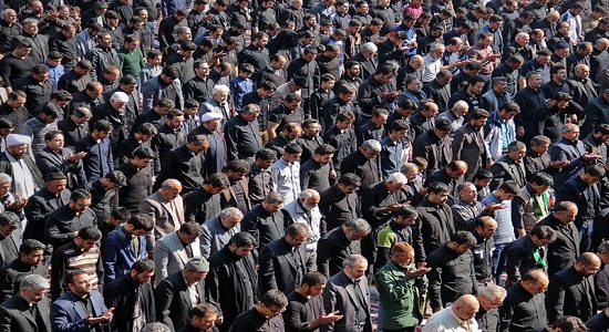 نماز جماعت يا تخريب خانه 