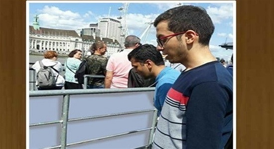 نماز خواندن برنده نقره المپیاد ریاضی 2019 انگلیس درقلب لندن