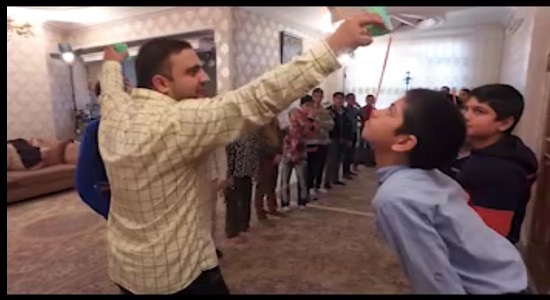 بازی گروهی نی و لیوان