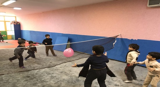 بازی گروهی؛ والیبال پایی