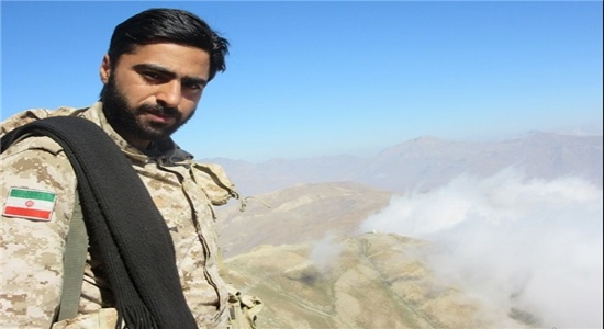 حالا بذار یه کم بی نمازها نماز بخوانند!
