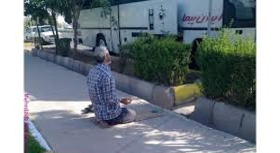 تحريم شراب و قمار به خاطر حفظ نماز است