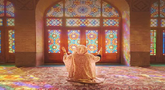 نشستن در خانه خدا