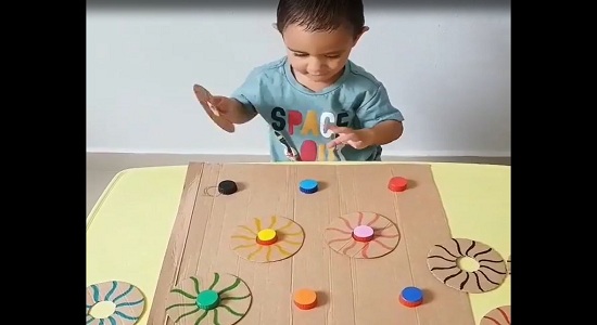 بازی آشنایی با رنگ ها