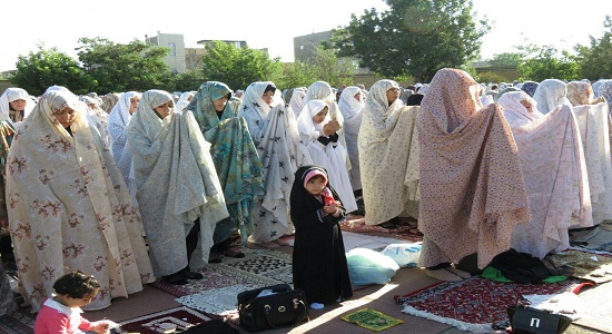 احکام؛ نماز در حضور نامحرم