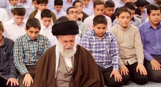  ترک نماز جماعت ممنوع برای پسرم 
