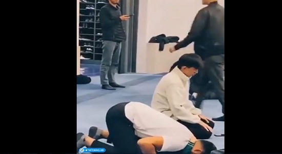 حال خوب؛ سجده بغلی