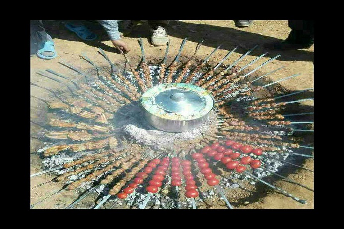 با کی اومدیم سیزده بدر!