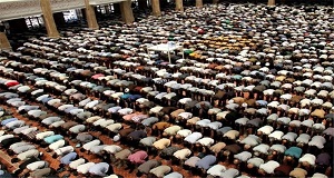 نماز جمعه این هفته تهران به امامت آیت الله امامی کاشانی اقامه می شود 