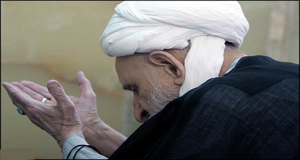 توصیه های بهجت عارفان در مورد نماز