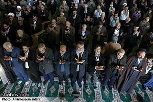 ترویج فرهنگ نماز نیاز به اصلاح زیرساختهای فرهنگی دارد