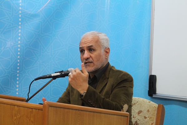 مرکز تخصصی نماز باید در آموزش و پژوهشها بر وجه تمدن سازی نماز تمرکز کند
