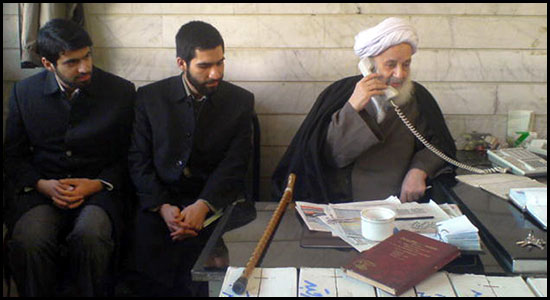 یک قدم جلوتر باشید،کونوا دعاه للناس بغیر السنتکم