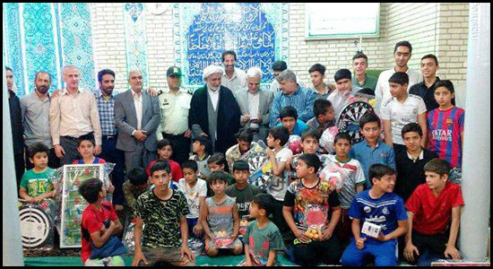 مسجدی که نمازگزارانش بانی خیر هستند