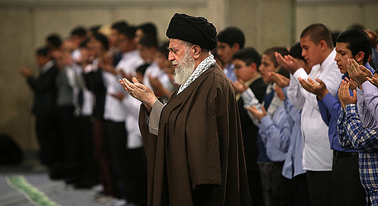 نمودار | مروری بر پیامهای اجلاس سالانه نماز تا سال 1394