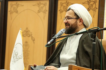 تبلیغ صحیح نماز بر اساس فهم دینی/ نماز، بهترین راه ارتباط با خداوند است