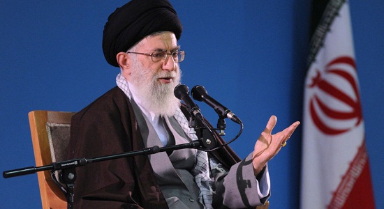 نظر جالب رهبر معظم انقلاب در مورد بر خورد با بد حجابی 