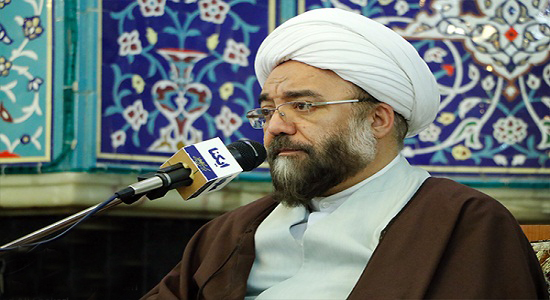 ائمه جماعات باید روشهای دعوت به نماز را بیاموزند,