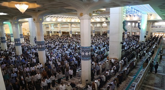 نماز عید قربان قم در حرم حضرت معصومه(س) اقامه می‌شود