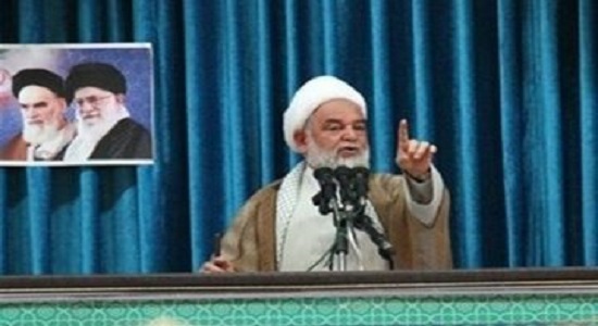 توجه به نماز انسان را در رسیدن به مقصد کمک میکند