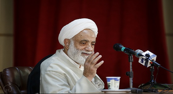 نماز شرط قبولی اعمال انسان