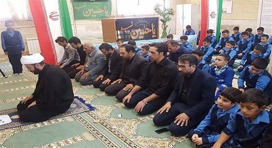 شرکت دانشآموزان در نماز جماعت مدارس اختیاری است