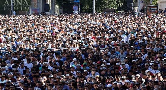 نماز عید در کشورهای عربی /«در خانه هایتان نماز بخوانید»