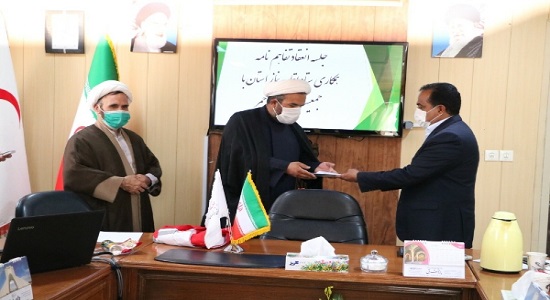 امضای تفاهمنامه برای ترویج فرهنگ اقامه نماز در خراسانجنوبی