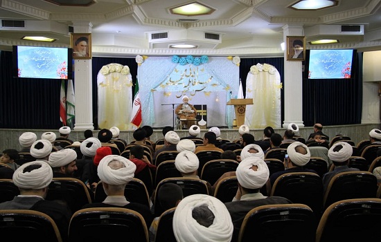 گردهمایی اساتید و مبلغان مرکز تخصصی نماز برگزار شد