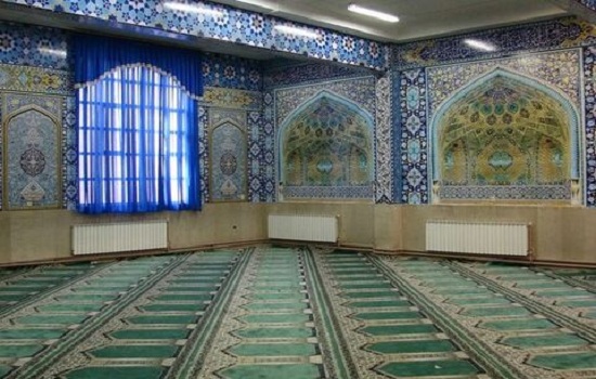 خیرین برای احداث نمازخانه مدارس همت گماردهاند
