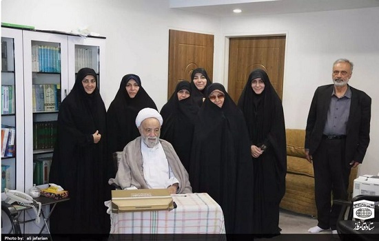 لازم است تا فلسفه نماز و چرایی آن برای نسل نو تبیین شود